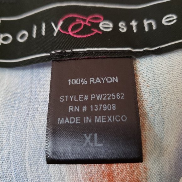 Polly&Esther Striped Wood Button Woven Тор - Picture 3 of 5